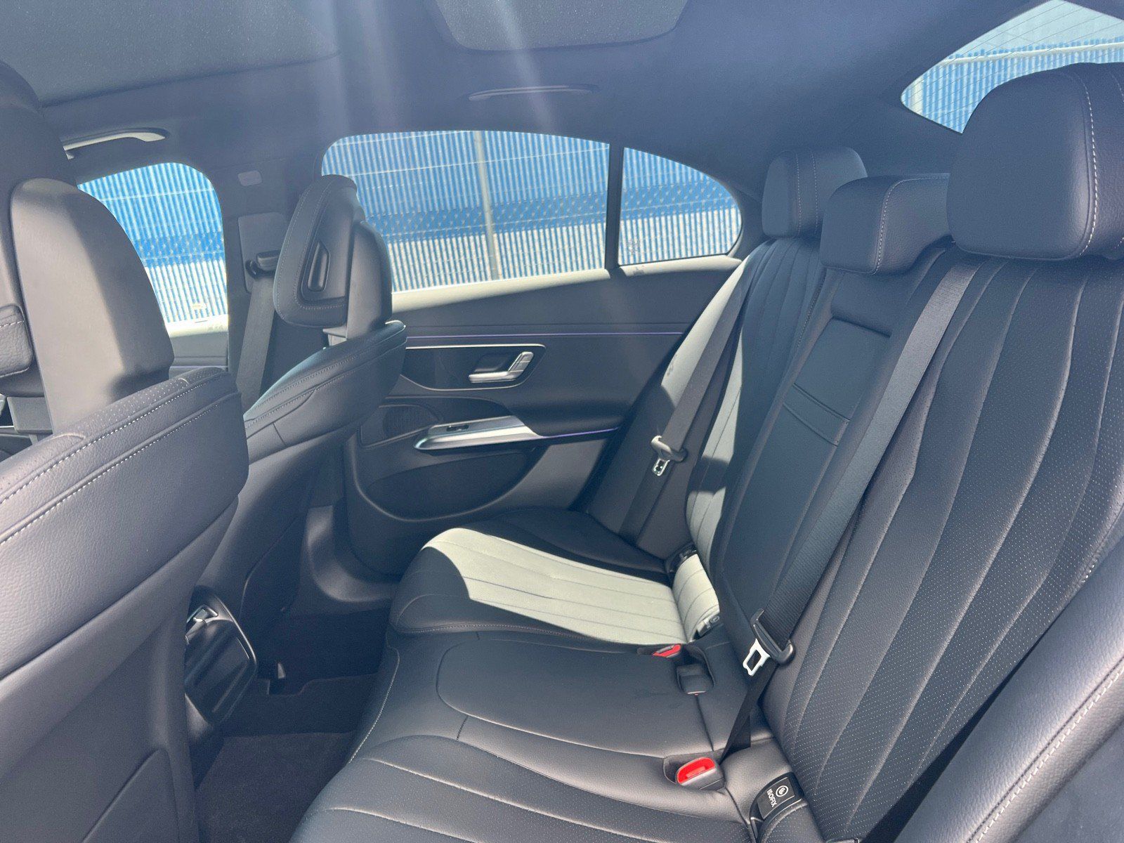Used 2026 Mercedes-Benz E 350 Sedan image 18