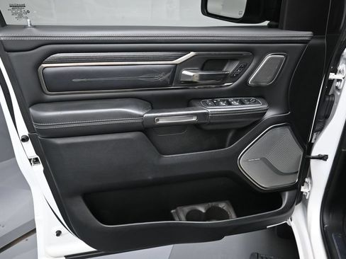 Used 2019 RAM 1500 Limited AWD/4WD image 11