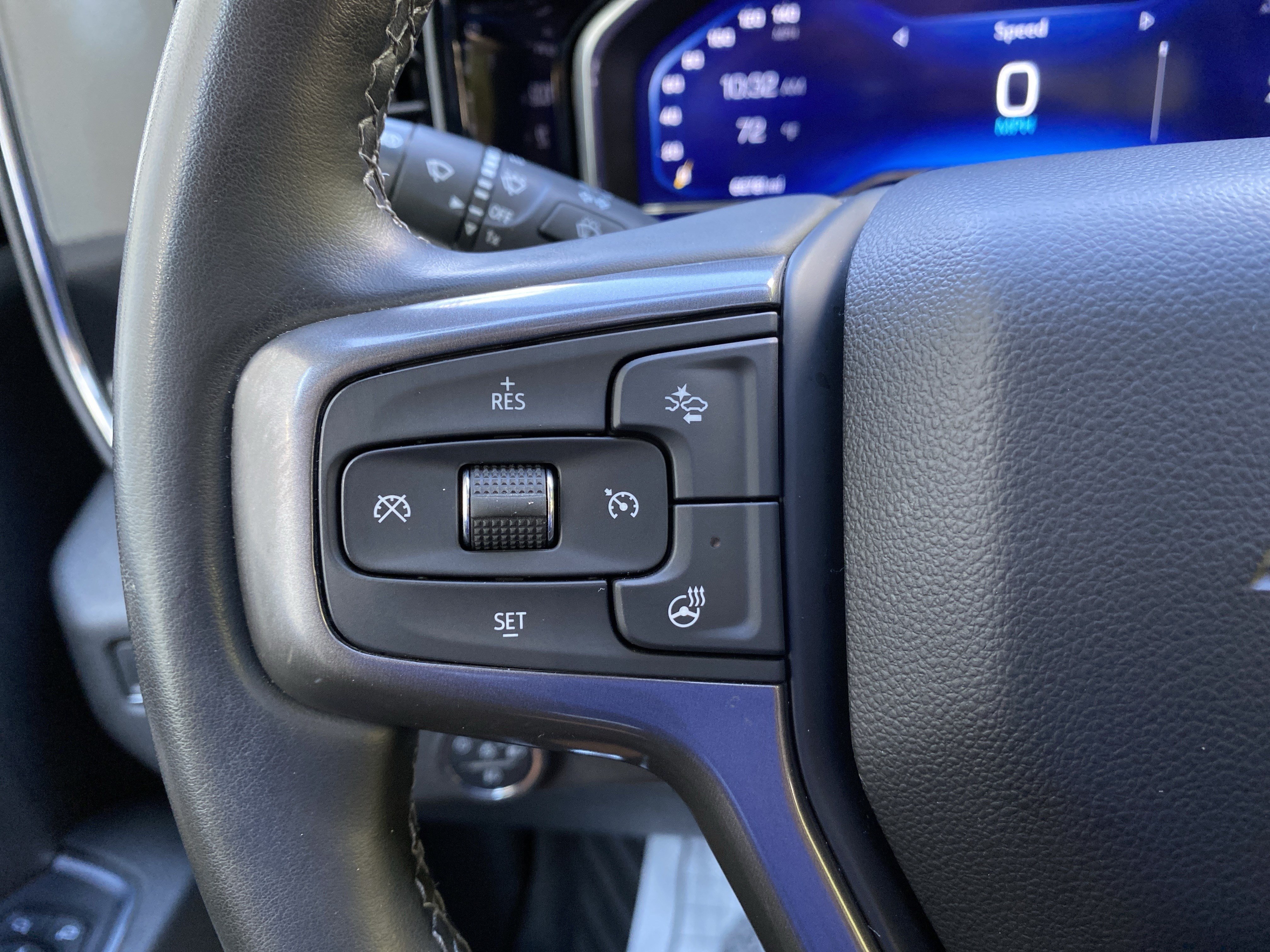 Used 2024 Chevrolet Silverado 2500 High Country w/ High Country Premium Package AWD/4WD image 20