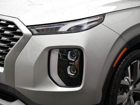 Used 2021 Hyundai Palisade SEL w/ Premium Package image 13
