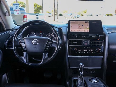 Used 2022 Nissan Armada SV image 22