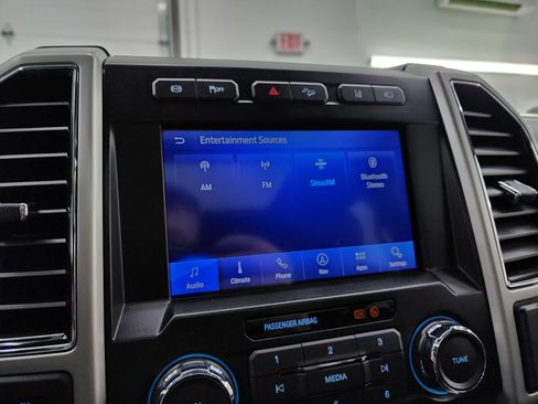 Used 2020 Ford F350 4x4 Crew Cab DRW Super Duty image 60