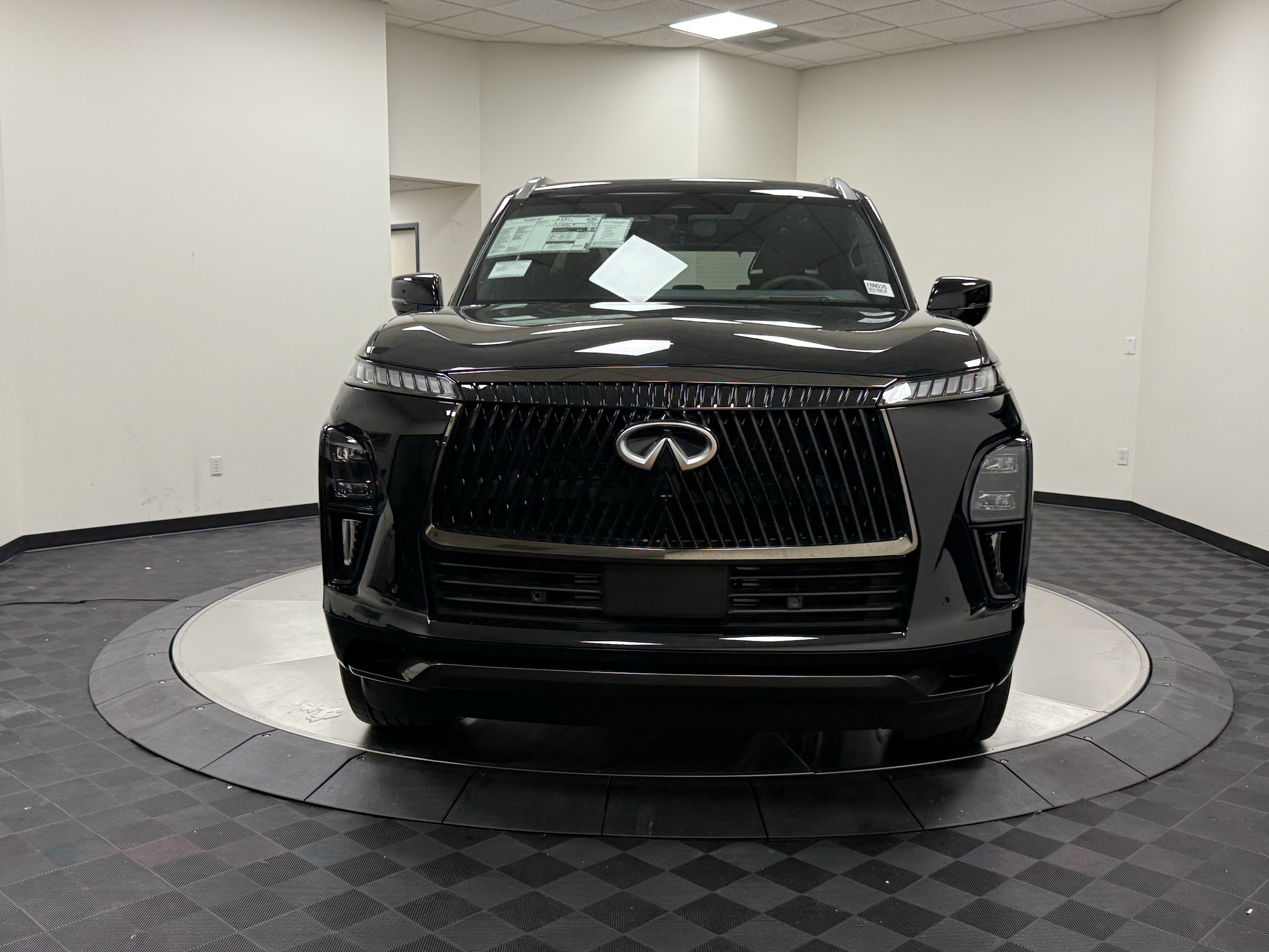 New 2027 INFINITI QX80 Autograph AWD/4WD image 2