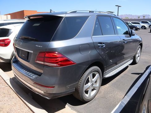 Used 2018 Mercedes-Benz GLE 350 4MATIC image 4