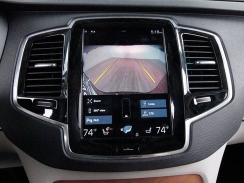 Certified 2022 Volvo XC90 T6 Momentum image 14