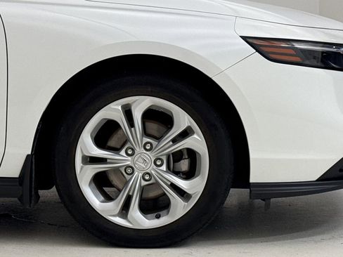 Used 2023 Honda Accord LX image 6