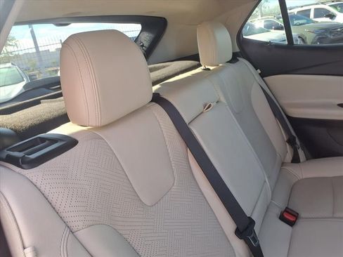 Used 2020 Buick Encore GX Essence w/ Experience Buick Package image 24