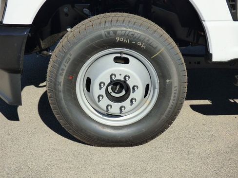 New 2026 Ford F350 XL image 9