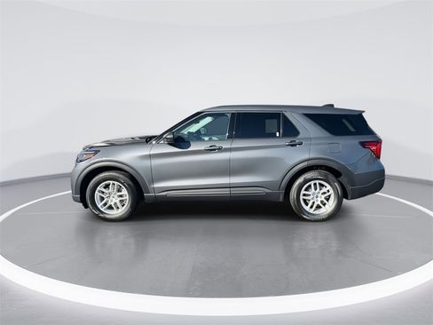 New 2026 Ford Explorer Active image 5