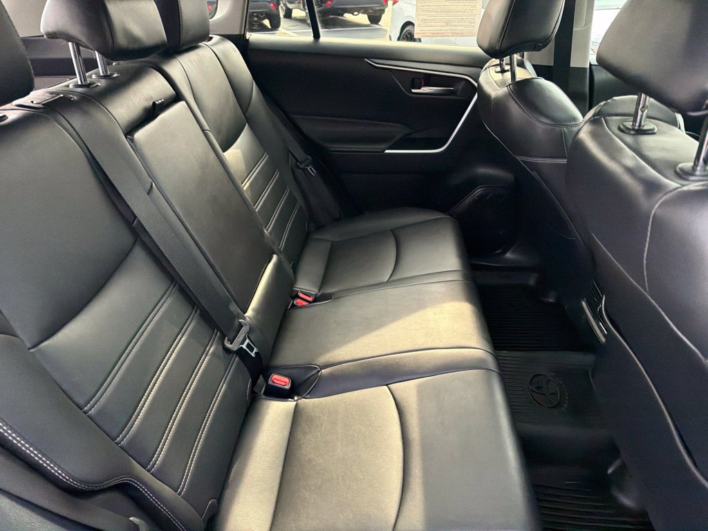 Certified 2022 Toyota RAV4 XLE Premium AWD/4WD image 14
