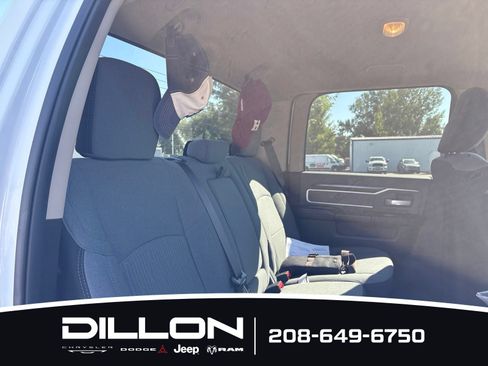 Used 2019 RAM 2500 Big Horn w/ Towing Technology Group AWD/4WD image 14
