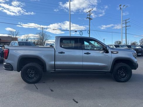 Used 2024 GMC Sierra 1500 AT4X w/ AT4X AEV Edition image 6