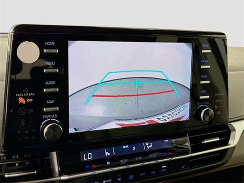 Certified 2021 Toyota Sienna XLE image 14