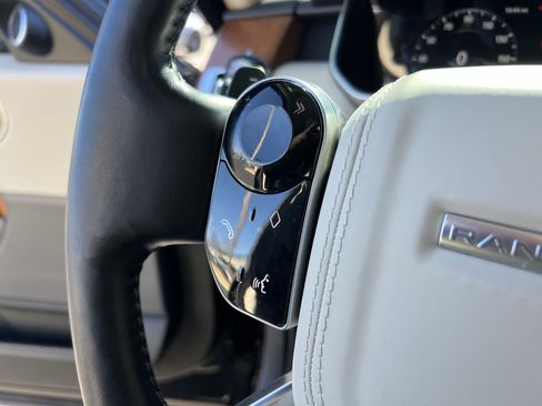 Used 2020 Land Rover Range Rover Long Wheelbase HSE image 20