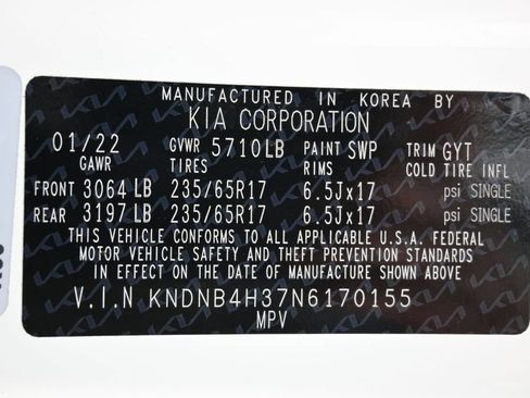 Used 2022 Kia Carnival LX FWD image 39