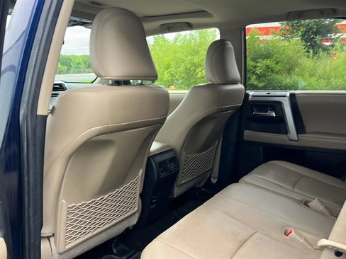 Used 2017 Toyota 4Runner Limited AWD/4WD image 14