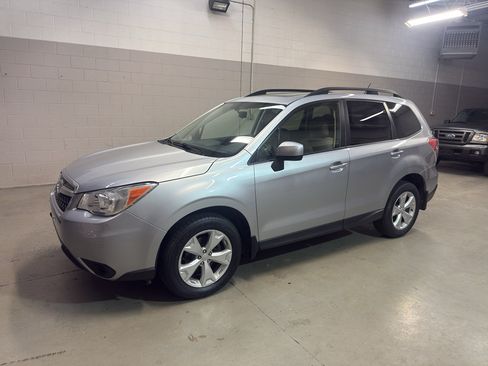 Used 2014 Subaru Forester 2.5i Premium w/ Protection Package #1 AWD/4WD image 3