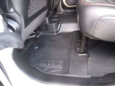 Certified 2022 Jeep Wrangler Unlimited Rubicon w/ LED Lighting Group image 44