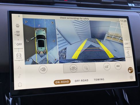 New 2026 Land Rover Range Rover Sport Dynamic SE image 21