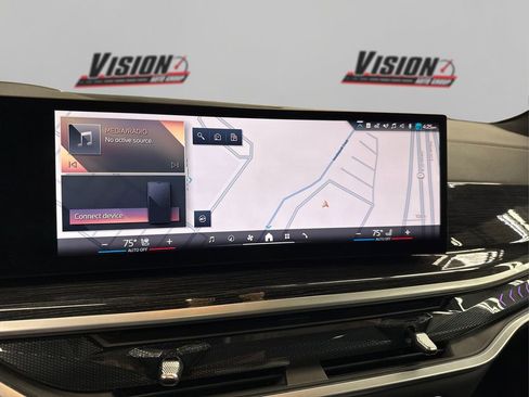 Used 2025 BMW X7 xDrive40i w/ M Sport Package image 34