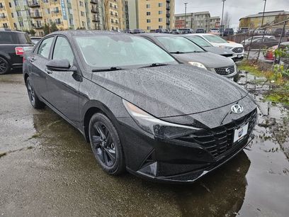 Used 2023 Hyundai Elantra SEL