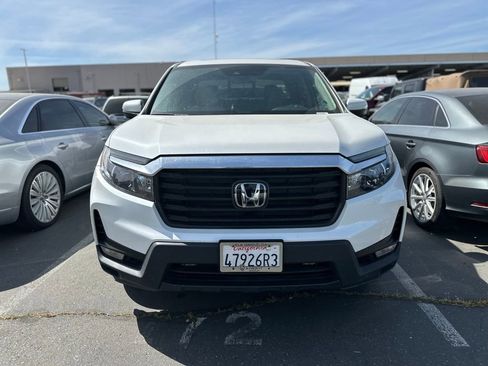 Used 2023 Honda Ridgeline RTL image 2