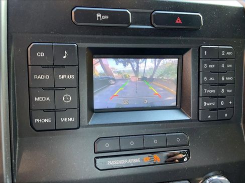 Used 2017 Ford F150 XLT image 25