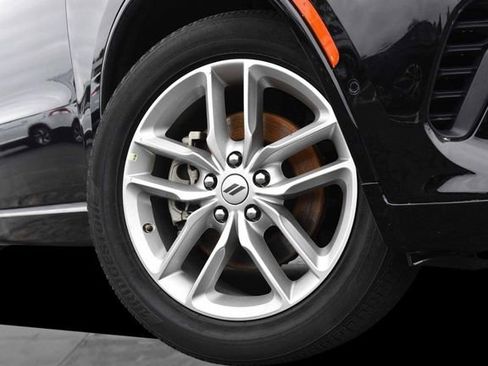Used 2025 Dodge Durango GT AWD/4WD image 3