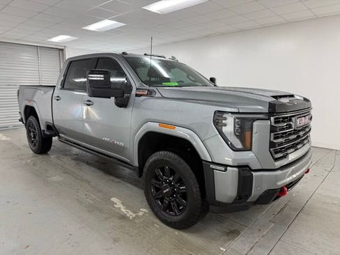 Certified 2025 GMC Sierra 2500 AT4 w/ AT4 Premium Plus Package image 3