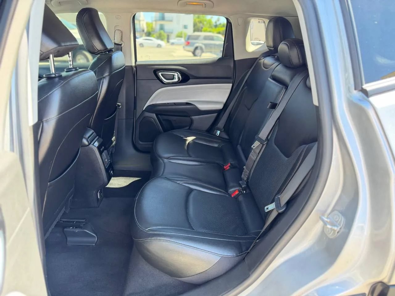Used 2022 Jeep Compass Limited AWD/4WD image 26