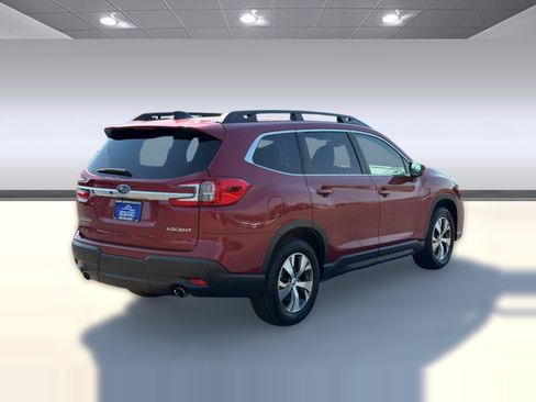 Used 2025 Subaru Ascent Premium AWD/4WD image 9