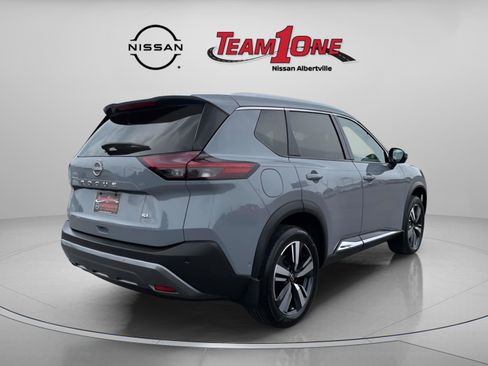 Used 2023 Nissan Rogue SL w/ SL Premium Package FWD image 8