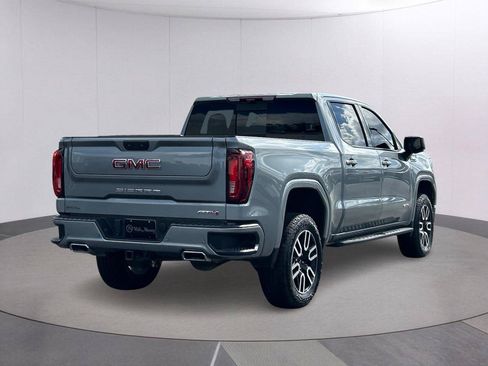 Used 2025 GMC Sierra 1500 AT4 w/ AT4 Premium Package AWD/4WD image 7