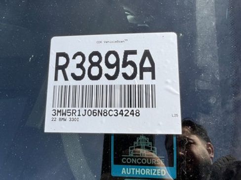 Used 2022 BMW 330i Sedan w/ Premium Package image 31