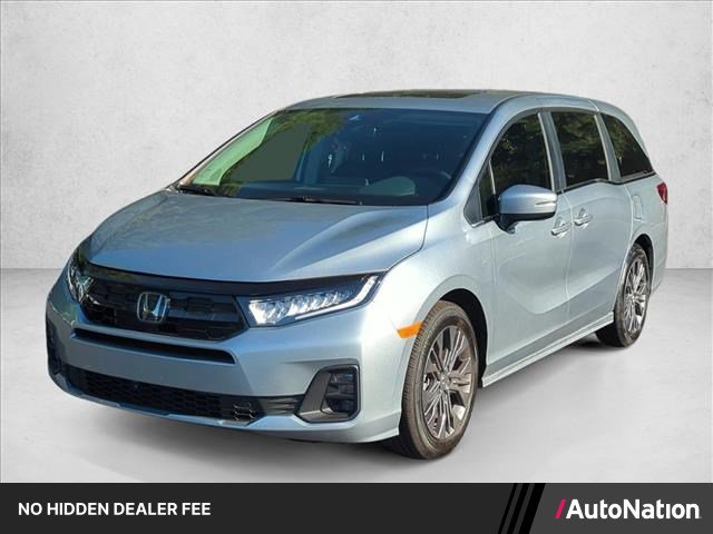 Certified 2026 Honda Odyssey Touring image 1
