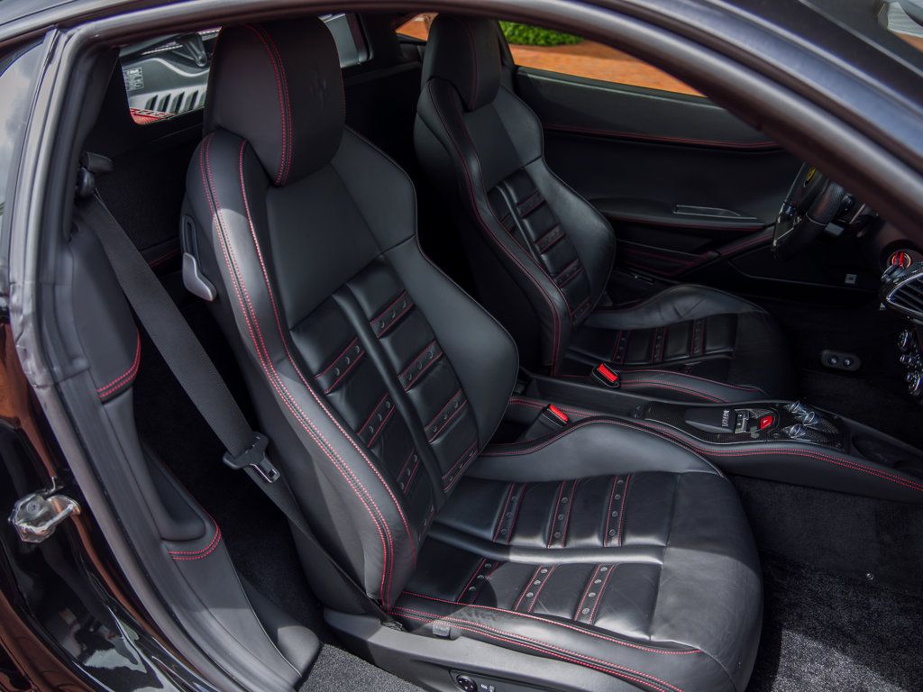 Certified 2011 Ferrari 458 Italia Coupe RWD image 29