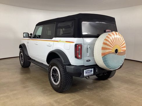 Certified 2023 Ford Bronco Outer Banks w/ Sasquatch Package AWD/4WD image 7