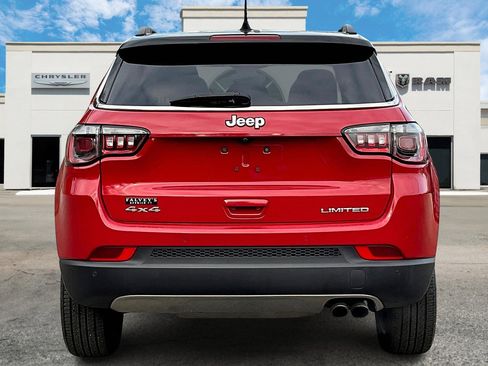 Certified 2021 Jeep Compass Limited w/ Sun and Sound Group image 4