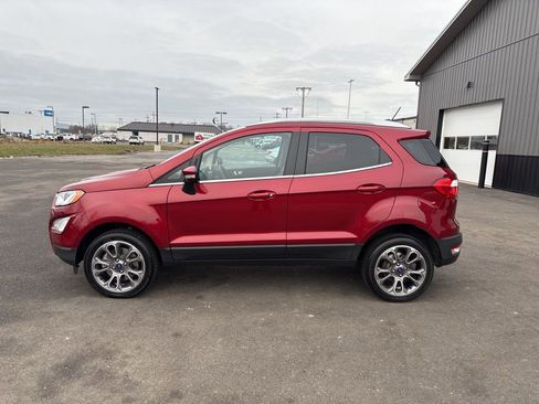 Used 2022 Ford EcoSport Titanium image 4