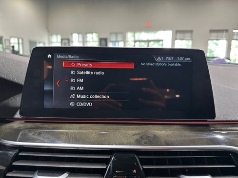 Used 2018 BMW 540i xDrive w/ M Sport Package AWD/4WD image 67