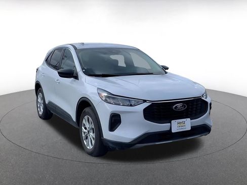 Used 2024 Ford Escape Active image 3