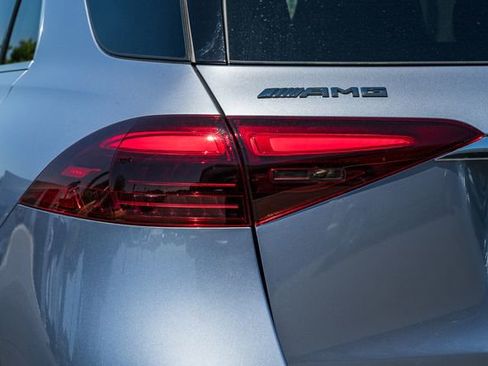 Used 2026 Mercedes-Benz GLE 53 AMG 4MATIC image 8