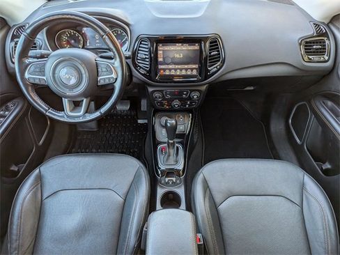 Certified 2021 Jeep Compass Limited image 25