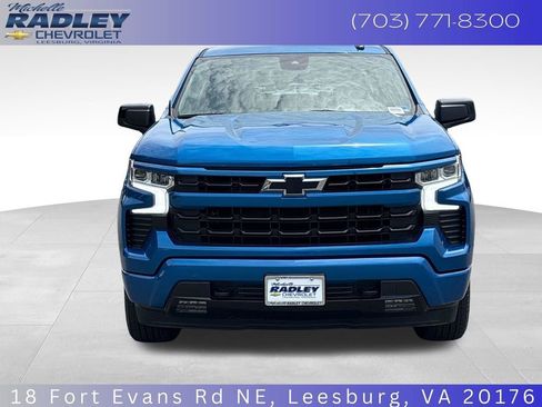 Used 2023 Chevrolet Silverado 1500 RST AWD/4WD image 9
