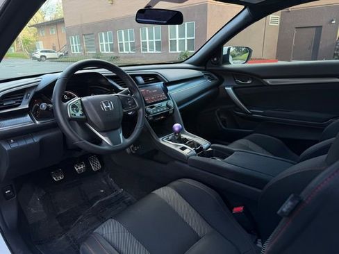 Used 2018 Honda Civic Si image 8
