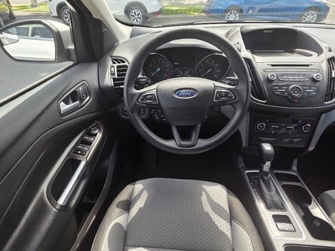 Used 2017 Ford Escape SE AWD/4WD image 17