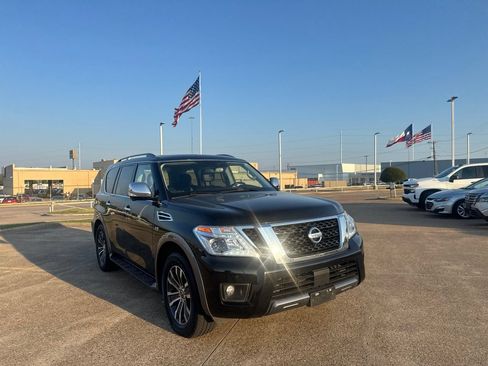 Used 2020 Nissan Armada SL w/ Premium Package RWD image 2