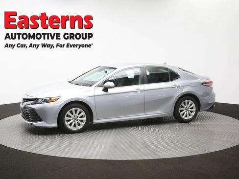 Used 2020 Toyota Camry LE FWD image 55