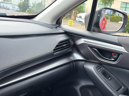 Used 2024 Subaru Impreza 2.0i Sport AWD/4WD image 19