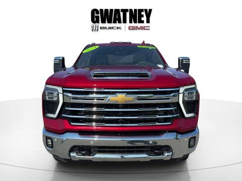 Used 2024 Chevrolet Silverado 2500 LTZ w/ LTZ Premium Package AWD/4WD image 2